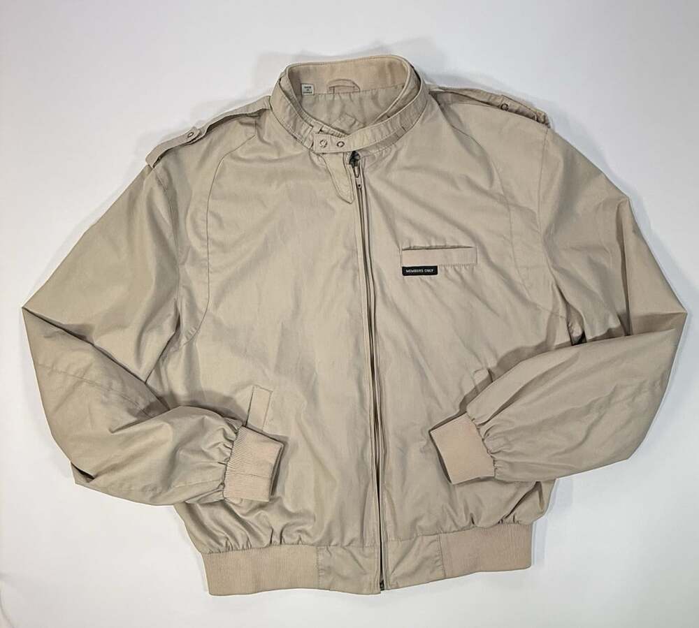 Vintage Members Only Jacket Mens Size 44 Beige Bomber Jacket Retro 80s PRISTINE